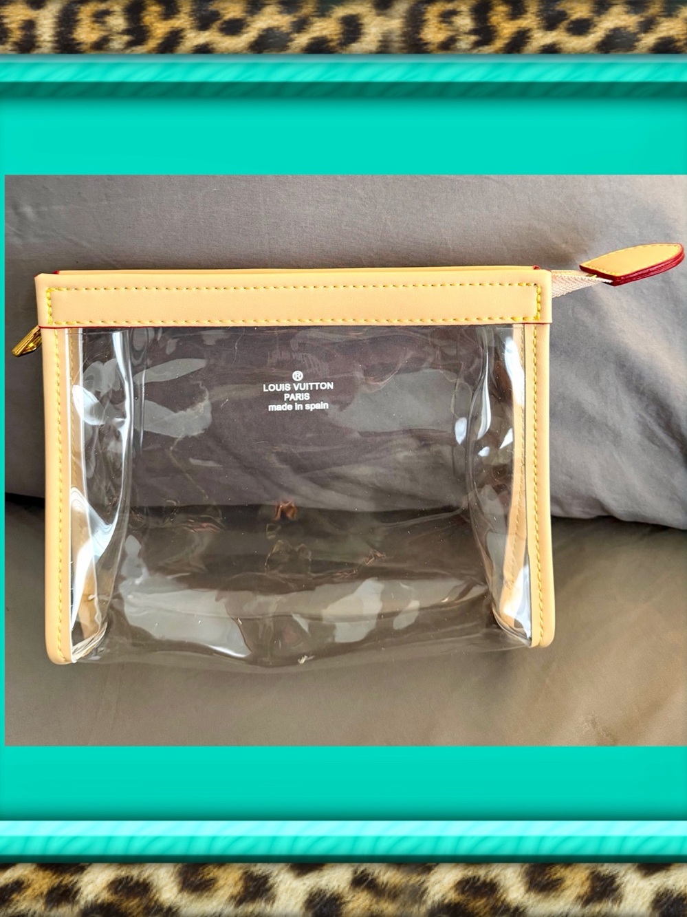 👑✅PRICE FIRM✅ Fashion Clear Cosmetic Pouch with Natural Vachetta Trim. NWOT